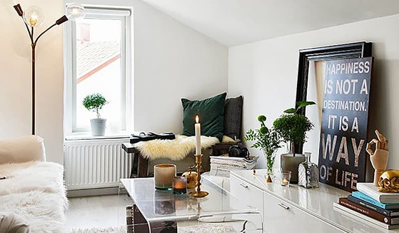 example of clear glass coffee table