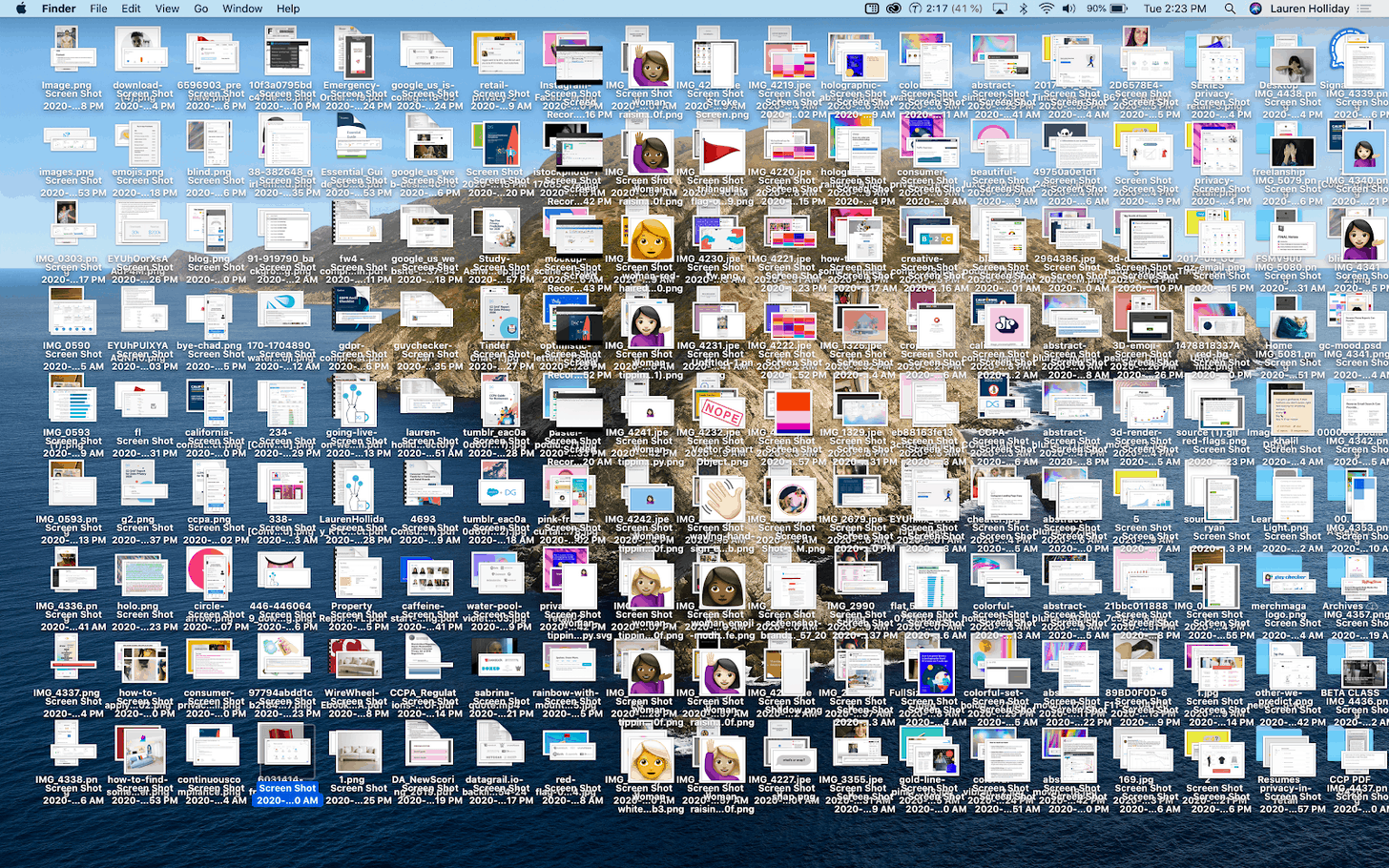 the author's messy desktop